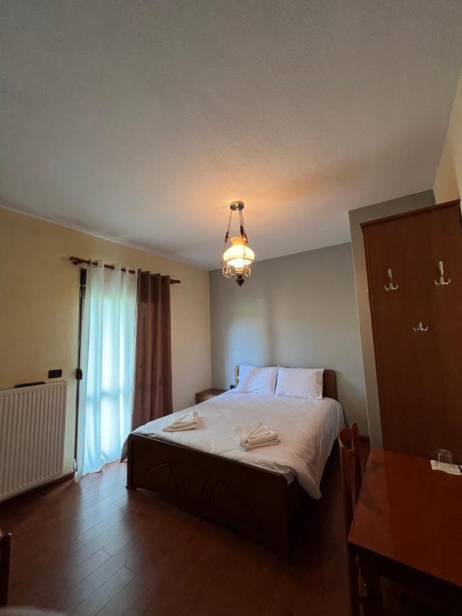 Vila Mata Voskopojë Exteriör bild